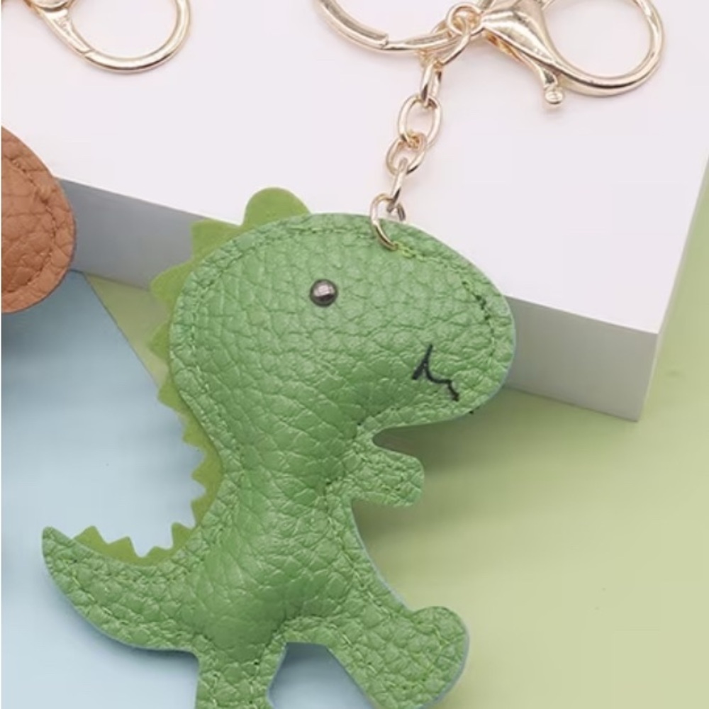 BAG CHARM•DINO- keychain, backpack or purse accessory! NWT - Picture 5 of 5